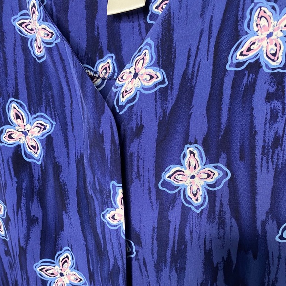 Graver Studio 2XL Button up Blue Print Top Relaxed - Picture 7 of 10